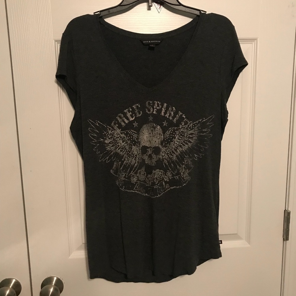 ‘Free Spirit’ Rock & Republic Tee